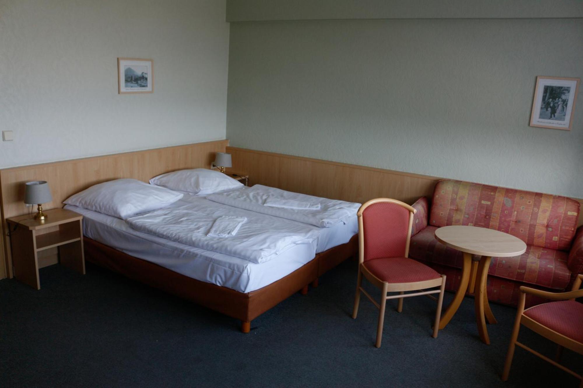 Hotel Lugsteinhof Altenberg  Extérieur photo